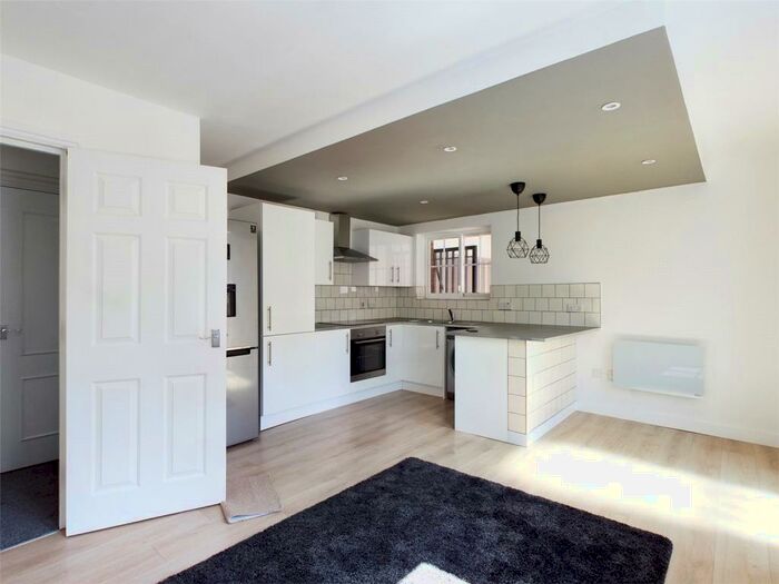 1 Bedroom Apartment To Rent In Rosiers Court, St. Dunstans Street, Canterbury, CT2