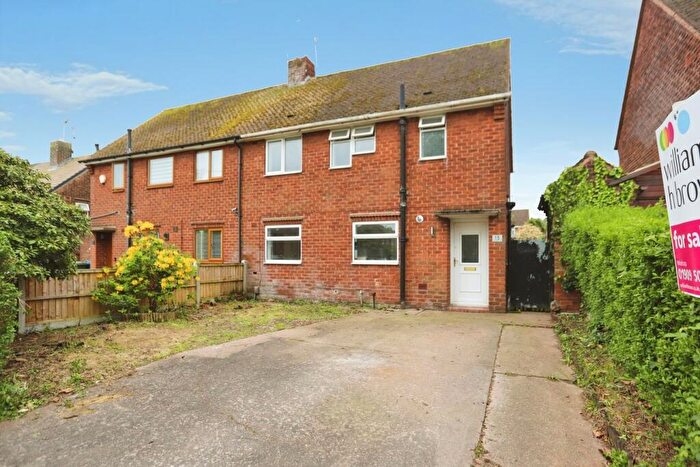 3 Bedroom Semi Detached House For Sale In Masefield Place, Worksop, S81