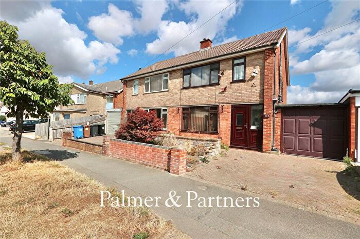 3 Bedroom Semi Detached House For Sale In Fircroft Road, Ipswich, Suffolk, IP1