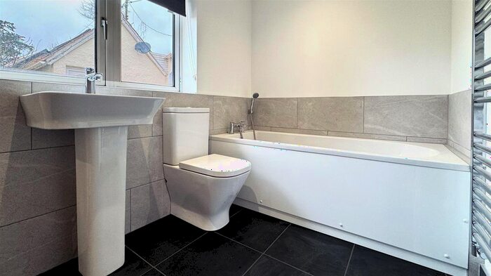 3 Bedroom Property To Rent In Ashford, Barnstaple, EX31