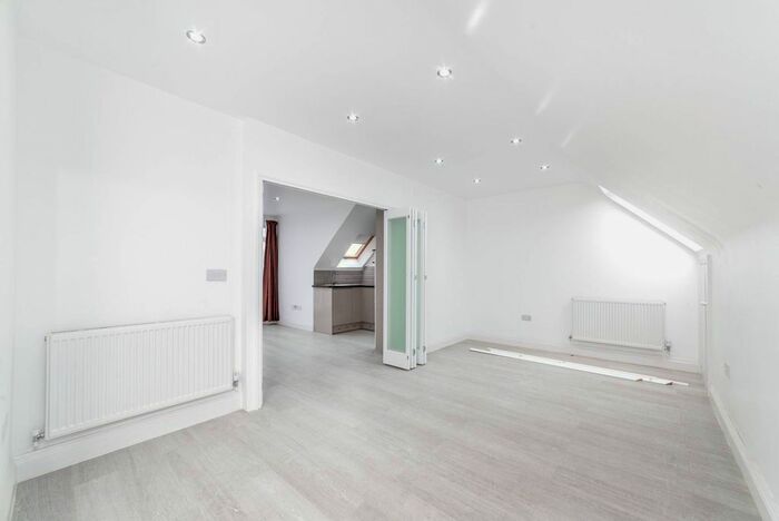 1 Bedroom Flat To Rent In .Eagle Road, Wembley, HA0