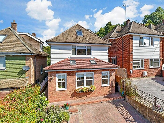 4 Bedroom Detached House For Sale In Christy Road, Biggin Hill, Kent, TN16