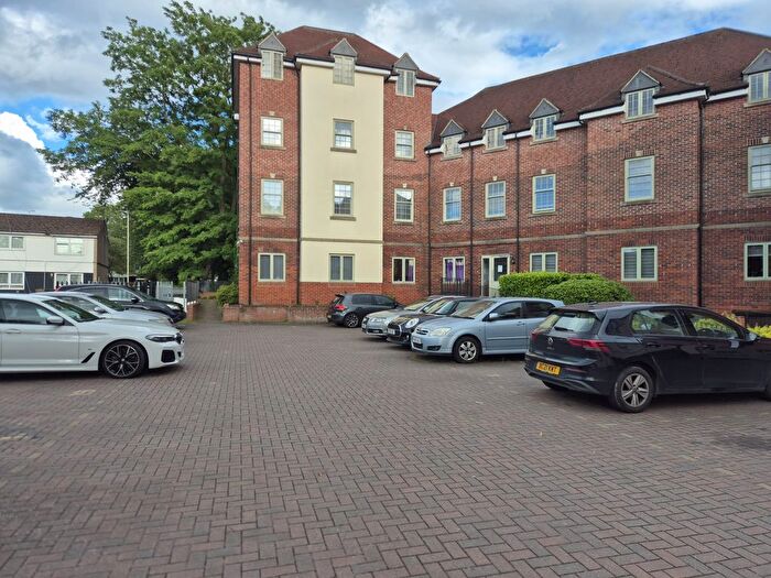 2 Bedroom Flat To Rent In Loughborough Road, Belgrave, LE4