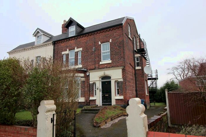 2 Bedroom Flat To Rent In Staplands Road, Broadgreen, L14