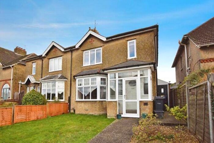 3 Bedroom Semi Detached House To Rent In Castle Road, Salisbury, SP1