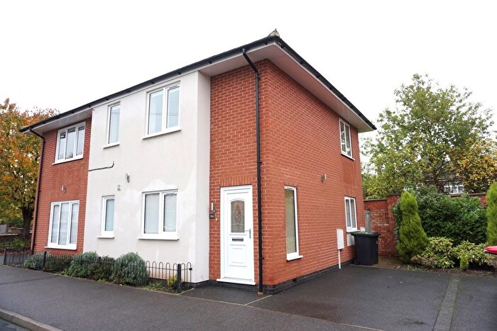 2 Bedroom Flat To Rent In A, Beeston, NG9