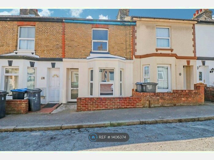2 Bedroom Terraced House To Rent In Douglas Road, Dover, CT17