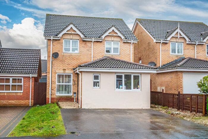 3 Bedroom Detached House For Sale In Elder Crescent, Andover, SP10