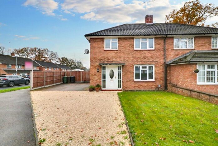 3 Bedroom Semi-Detached House To Rent In Black Boy Wood, Bricket Wood, St Albans, AL2