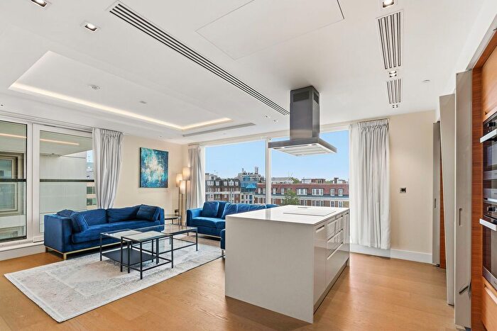 2 Bedroom Flat To Rent In Radnor Terrace, London, W14