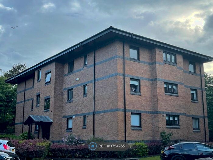 2 Bedroom Flat To Rent In Victoria Gardens, Paisley, PA2