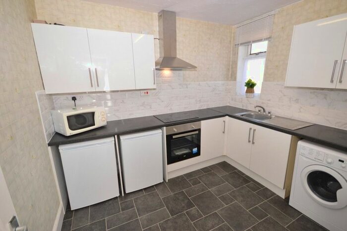 2 Bedroom Flat To Rent In Burton Road, Lincoln, LN1