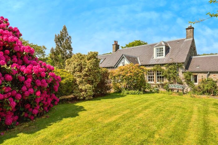 3 Bedroom Detached House For Sale In Invertrossachs Road, Callander, FK17