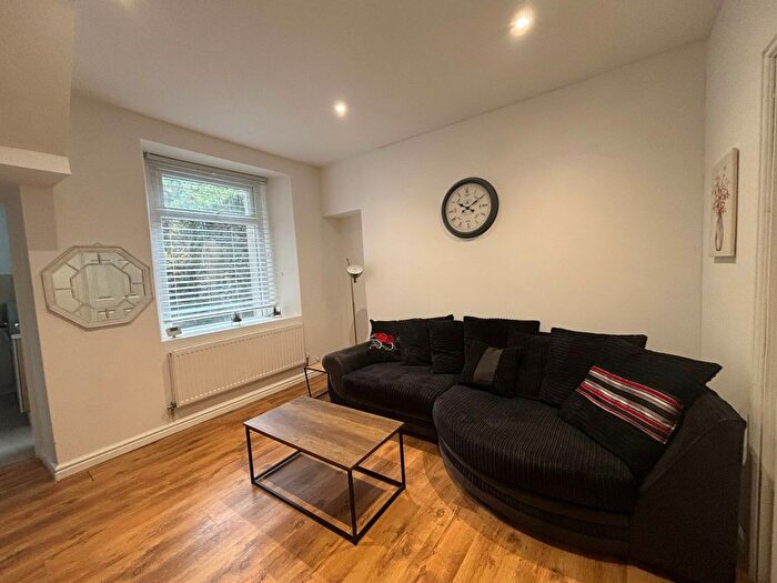 4 Bedroom Terraced House To Rent In Hewson Street, Swansea, SA1