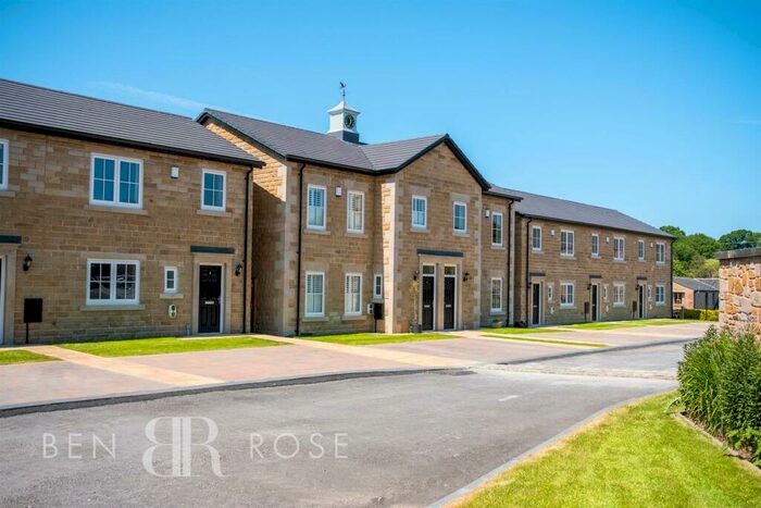 3 Bedroom Terraced House For Sale In Mill Court, Samlesbury, Preston, PR5