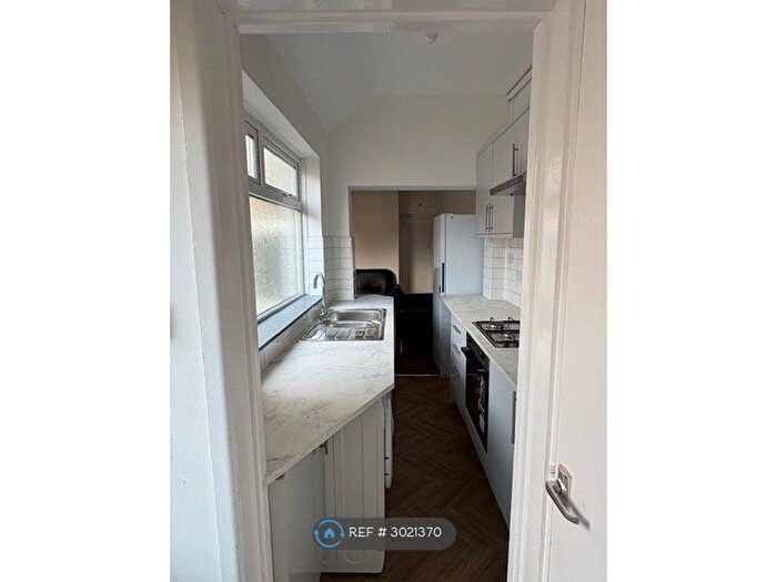 3 Bedroom Terraced House To Rent In Winchester Street, Coventry, CV1
