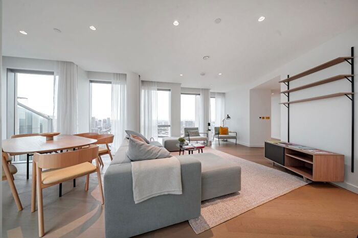 3 Bedroom Flat For Sale In Peninsula Riverfront, Cutter Lane, Greenwich Peninsula, SE10