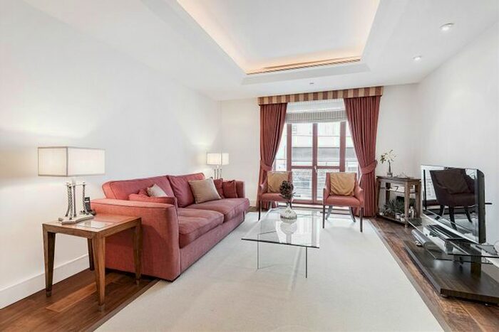 1 Bedroom Flat To Rent In Lancelot Place, Knightsbridge, London, SW7