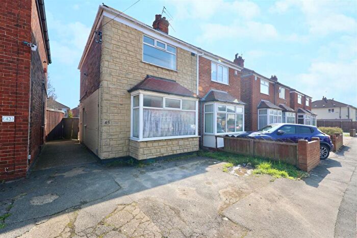 2 Bedroom Semi Detached House For Sale In Oban Avenue, Hull, HU9
