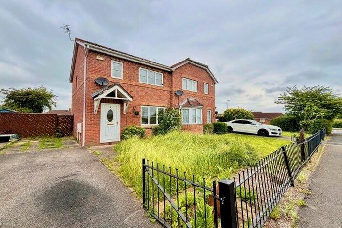 3 Bedroom Property To Rent In Honey Bee Close, Stockton-On-Tees, TS19