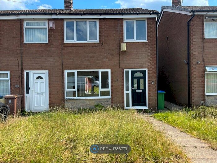 3 Bedroom Semi-Detached House To Rent In Moor Park Avenue, Rochdale, OL11