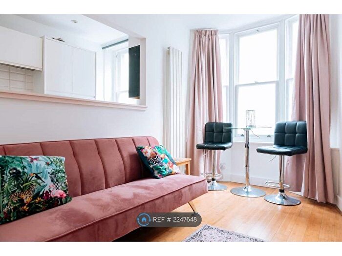 1 Bedroom Flat To Rent In Broad Street, Brighton, BN2