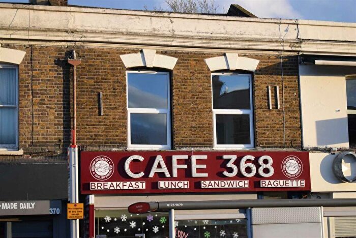 1 Bedroom Flat To Rent In High Road, Woodford Green, IG8