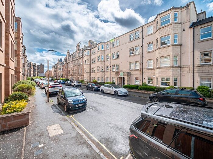 2 Bedroom Flat For Sale In / Millar Crescent, Morningside, Edinburgh, EH10