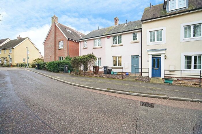 2 Bedroom Terraced House For Sale In Dickenson Road, Colchester, CO4