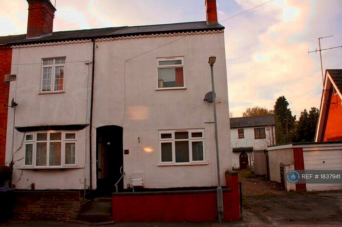 3 Bedroom Semi-Detached House To Rent In Howard Road, Handsworth Wood, Birmingham, B20