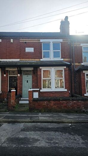 2 Bedroom Flat To Rent In Leake Street, Castleford, WF10
