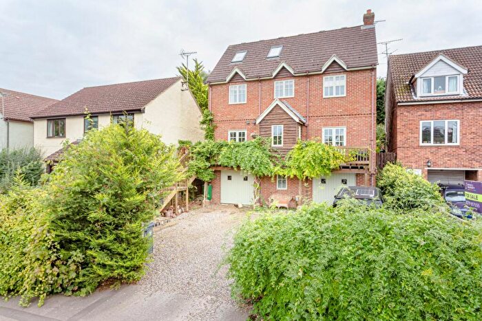 4 Bedroom Detached House For Sale In West Road, Stansted, Essex, CM24
