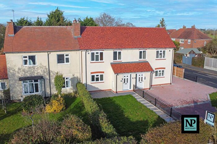 3 Bedroom Terraced House To Rent In Austrey Lane, Newton Regis, B79