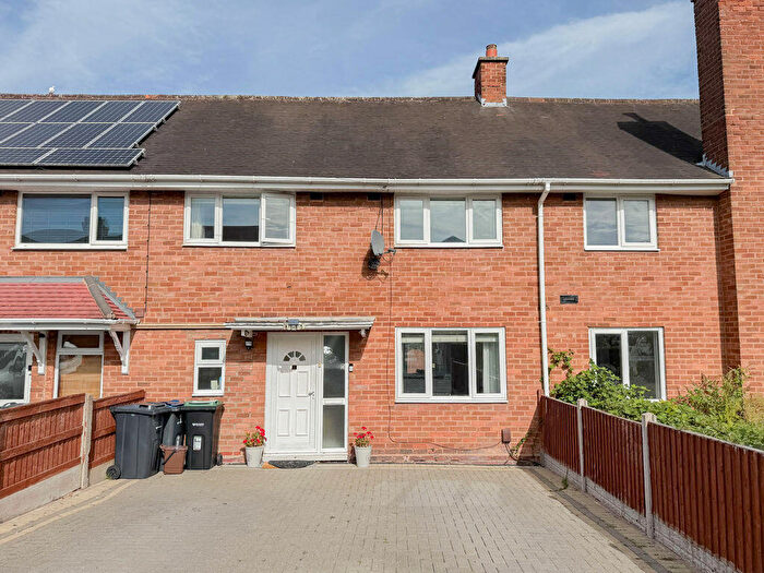 3 Bedroom End Of Terrace House For Sale In Yenton Grove, Birmingham, B24