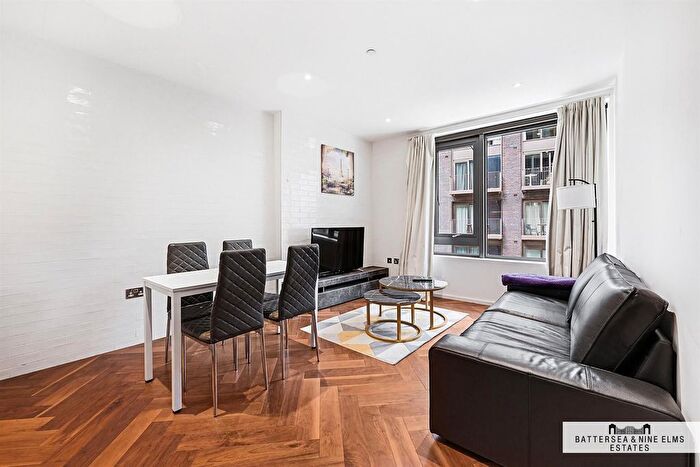 2 Bedroom Flat To Rent In Ambassador Building, Embassy Gardens, SW11