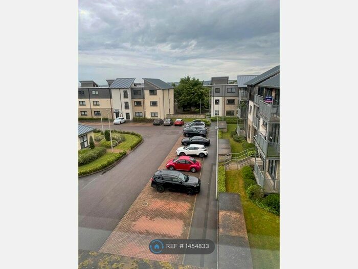 3 Bedroom Flat To Rent In Cordiner Place, Aberdeen, AB24