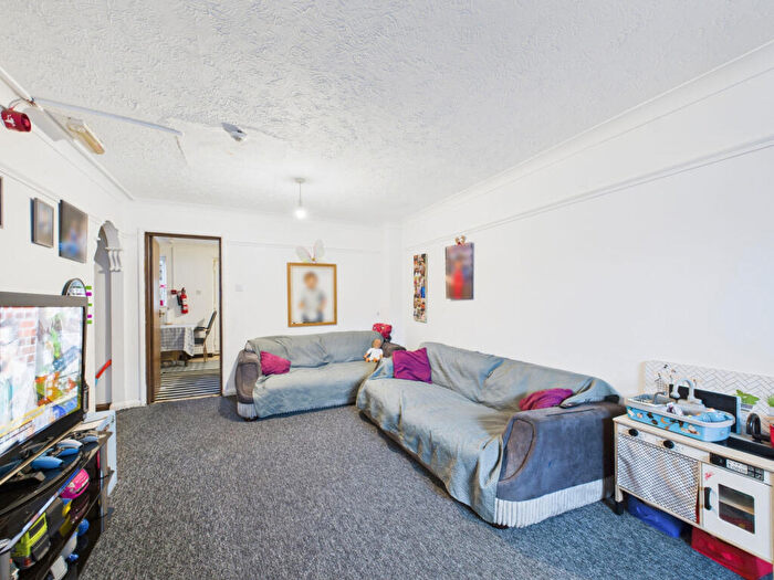 3 Bedroom House For Sale In Regency Place, Canterbury, Kent, CT1