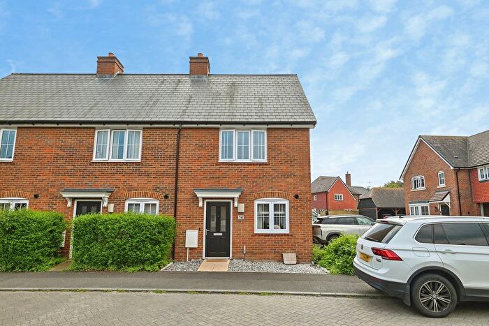 2 Bedroom End Of Terrace House For Sale In Keepers Cottage Lane, Wouldham, Rochester, Kent, ME1
