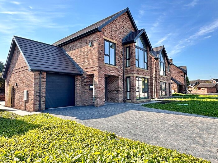 4 Bedroom Detached House For Sale In High End Close, Thurstonfield, Carlisle, CA5