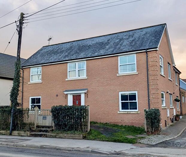 3 Bedroom Link Detached House For Sale In London Road, Newport, Saffron Walden, CB11