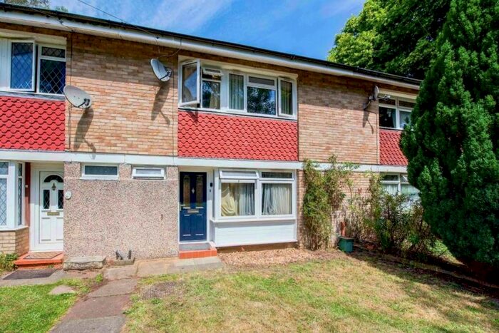 4 Bedroom Terraced House To Rent In Linden Court, Englefield Green, Egham, TW20