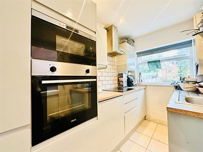 4 Bedroom House To Rent In Manchester Street, Derby, DE22