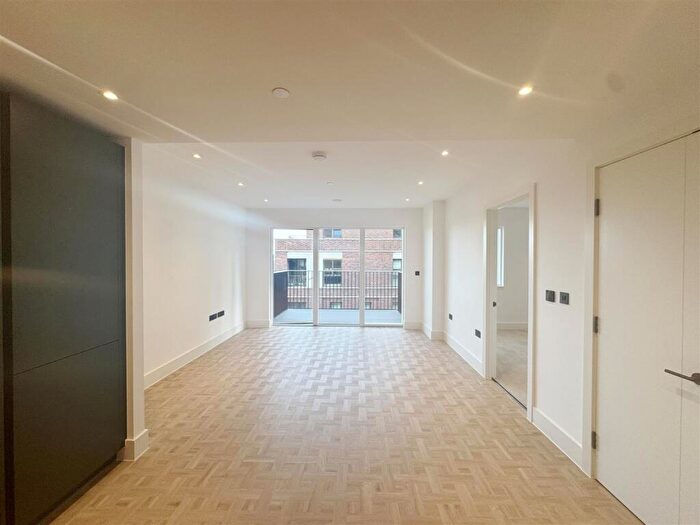 1 Bedroom Flat To Rent In Viridis Apartments, One Clapham Monarch Square, London, SW11