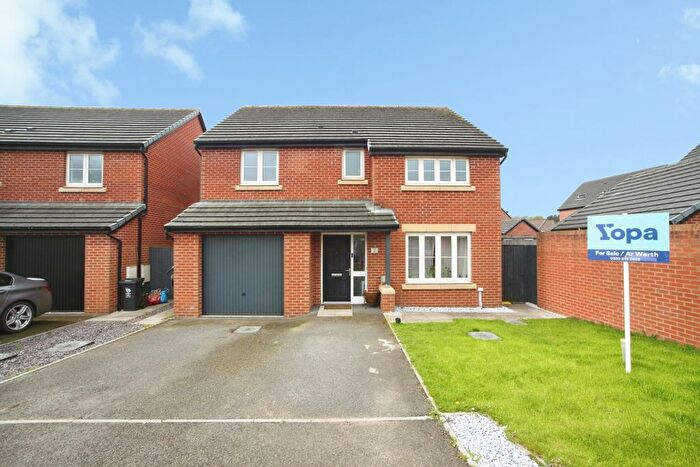4 Bedroom Detached House For Sale In Castle Way, Newport, NP10