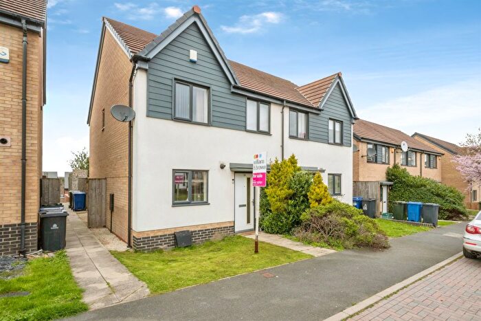 3 Bedroom Semi Detached House For Sale In Granby Road, Edlington, Doncaster, DN12