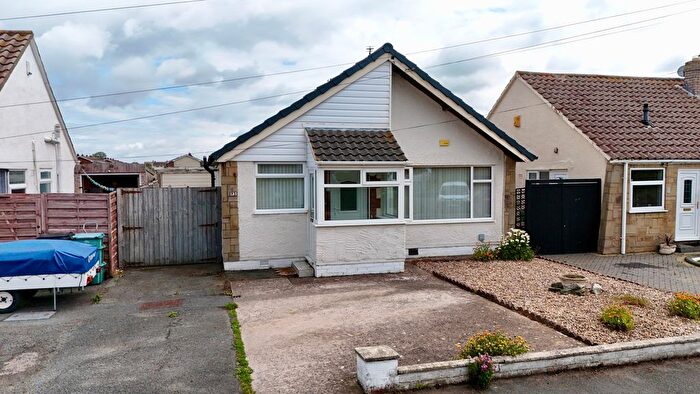 2 Bedroom Bungalow For Sale In Lon Y Cyll, Pensarn, Abergele, LL22