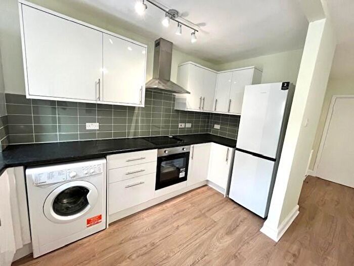 1 Bedroom Flat To Rent In Ham Park Road Stratford, E15