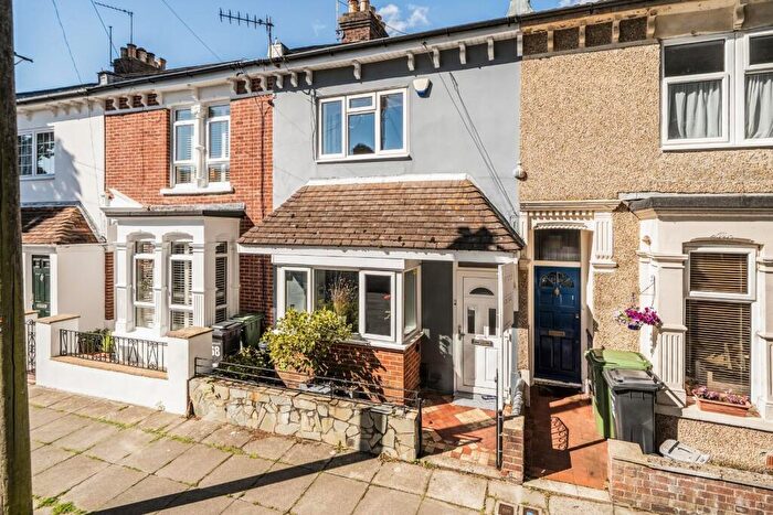 3 Bedroom Terraced House For Sale In Essex Road, Southsea, PO4