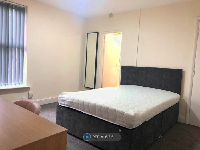 1 Bedroom Flat To Rent In George Road, West Bridgford, Nottingham, NG2