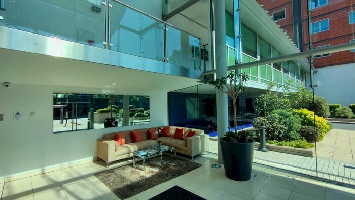 1 Bedroom Flat To Rent In The Perspective Building, Westminster Bridge Road, London, SE1